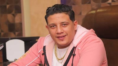 تفاصيل خناقة حمو بيكا في كافيه شهير واحتجازه بالقسم