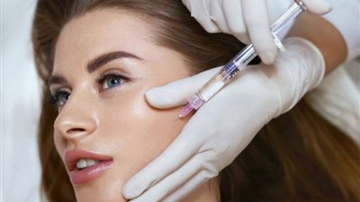 فوائد وأضرار حقن الميزوثيرابي للبشرة (إنفوجراف)