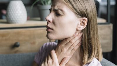 4 أسباب تزيد من إصابة الحامل بالتهابات الحلق