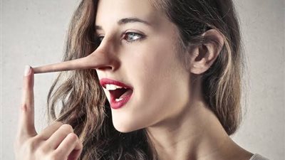 لو إنتي كذابة.. 3 طرق للعودة إلى طريق الصدق