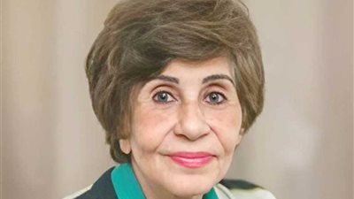 سميرة محسن تكشف سبب اعتزالها الفن وتكشف عن قرابتها لكريم عبد العزيز (فيديو)