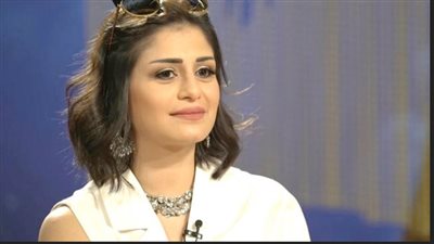 منة فضالي تروج لمسلسل محارب مع أحمد زاهر (صور)