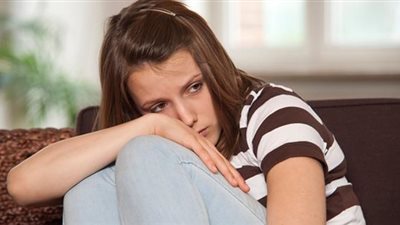 3 أسرار تفضل كل بنت مراهقة اخفائها عن أهلها