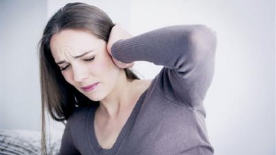 5 عادات تمارسيها بعفوية تعرضك للموت أبرزها كتم العطس