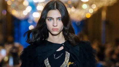 لولي باهيا تتألق بفستان زفاف شانيل لربيع وصيف 2024 (صور) 