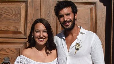 بطل «حب للإيجار» يرفض تحقيق أمنية زوجته لهذا السبب