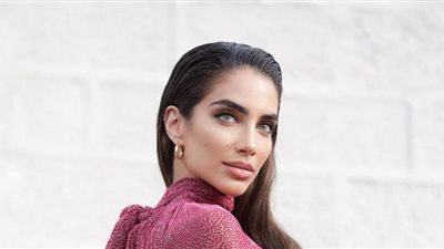 اللبنانية جيسيكا قهواتي تتألق مع دار أزياء أمريكية استعدادا لرمضان 2024 (صور) 