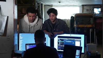 عصام عمر وأحمد داش يفجران مفاجآت عن شخصيتهما في مسار إجباري (فيديو)