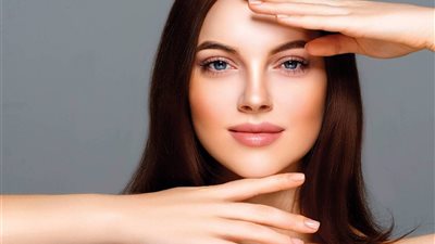 فوائد زيت القرنفل السحرية لتفتيح ونضارة البشرة