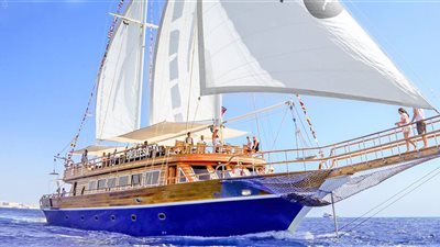 تفسير حلم غرق المركب في المنام للعزباء والمتزوجة