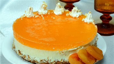 طريقة عمل كيك قمر الدين في رمضان 2024 «جديدة ولذيذة»