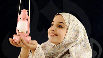 4 قيم احرصي على تعليمها لطفلك في رمضان 2024