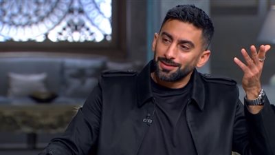 أنس بوخش يروي تجربته مع الانفصال ويقدم نصيحة للأباء (فيديو)