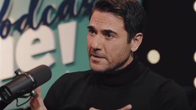 أحمد عز يكشف جوانب خفية في حياته الشخصية لأول مرة (فيديو)