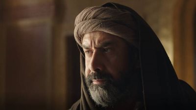 الحشاشين الحلقة 7 | جملة فارسية تثير حيرة الجمهور وحسن الصباح يسحر سجانه