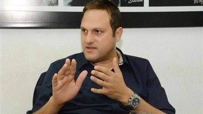 عماد زيادة يخرج من عباءة الشر في «نعمة الأفوكاتو»