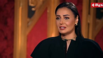 حلا شيحة تكشف كواليس اعتزالها الفن: والدي ضربني (فيديو)