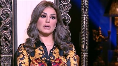 منة فضالي تشكر مي كساب وإيمان العاصي بسبب والدتها 