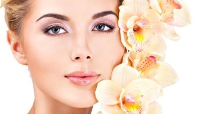 فوائد زيت الورد للبشرة وكيفية استخدامه