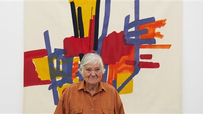 7 معلومات عن إيتيل عدنان عاشقة فان جوخ