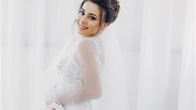 أفضل 6 مستحضرات مكياج لعروس صيف 2024 ( صور)