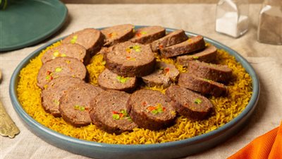 من المطبخ الخليجي | طريقة تحضير رول اللحم المحشو بالخضروات