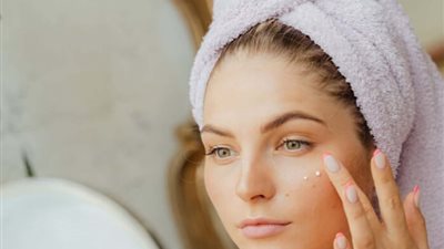 فوائد الريتينول السحرية لبشرة صافية خالية من العيوب