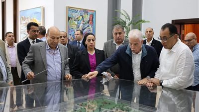 رئيس الوزراء يتفقد عددًا من المشروعات التنموية والخدمية بمدينة شرم الشيخ