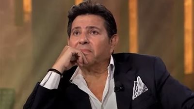 بعد 15 عاما| اتهام هاني شاكر بسرقة أغنية  