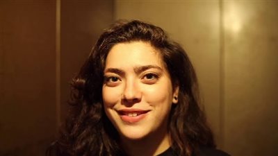 اللبنانية شادن فقيه تسخر من الإسلام ومفتي لبنان يتدخل 