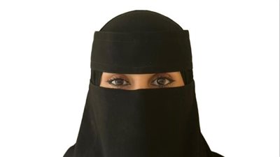 إيلاف السعودية.. نموذج ملهم للشابات السعوديات في مجال الأعمال وتداول الأوراق 